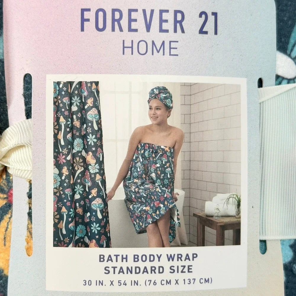 Forever 21 Home Mushroom Floral Bath Body Wrap Towel Teal Standard Size New